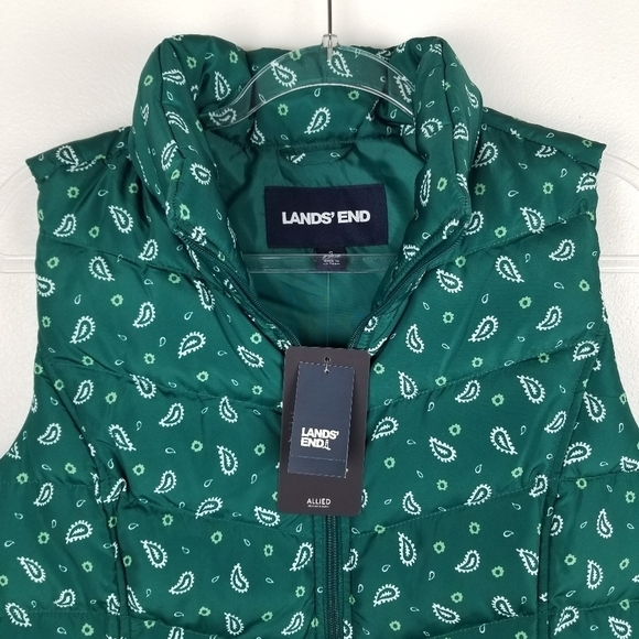 Lands' End Evergreen Bandana Paisley Puffer Down Vest NWT size Small - Picture 3 of 10